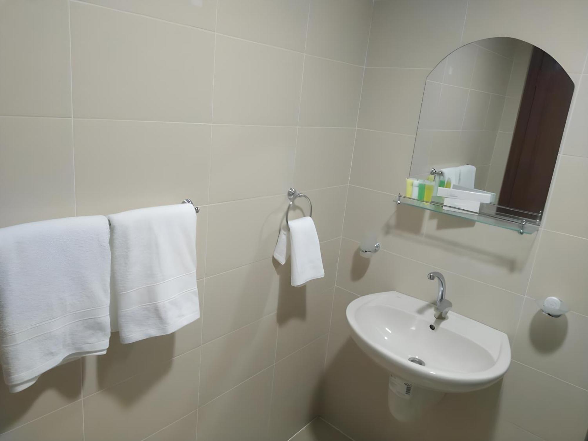 Rayan Hotel Apartments Amman Ngoại thất bức ảnh