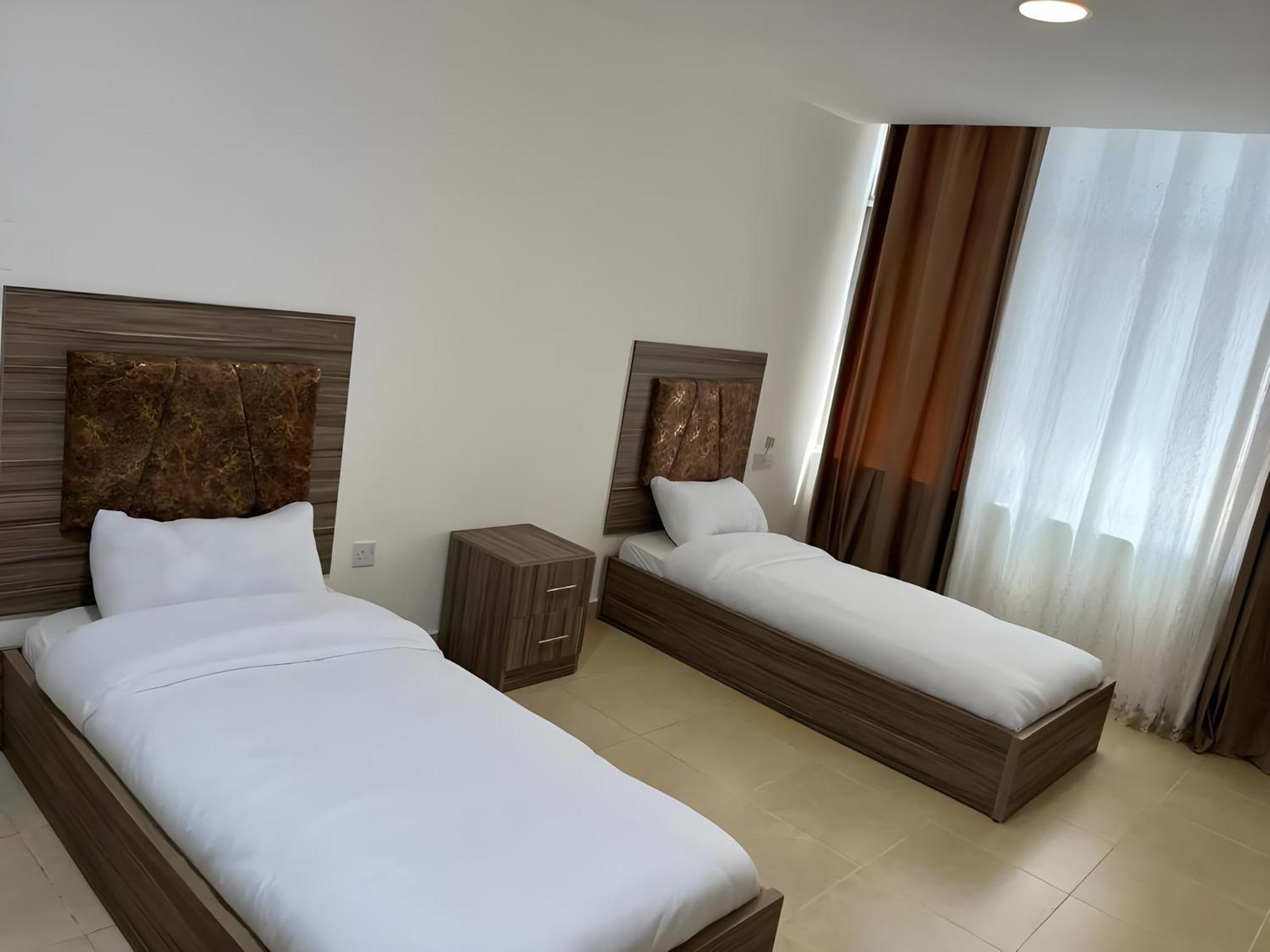 Rayan Hotel Apartments Amman Ngoại thất bức ảnh